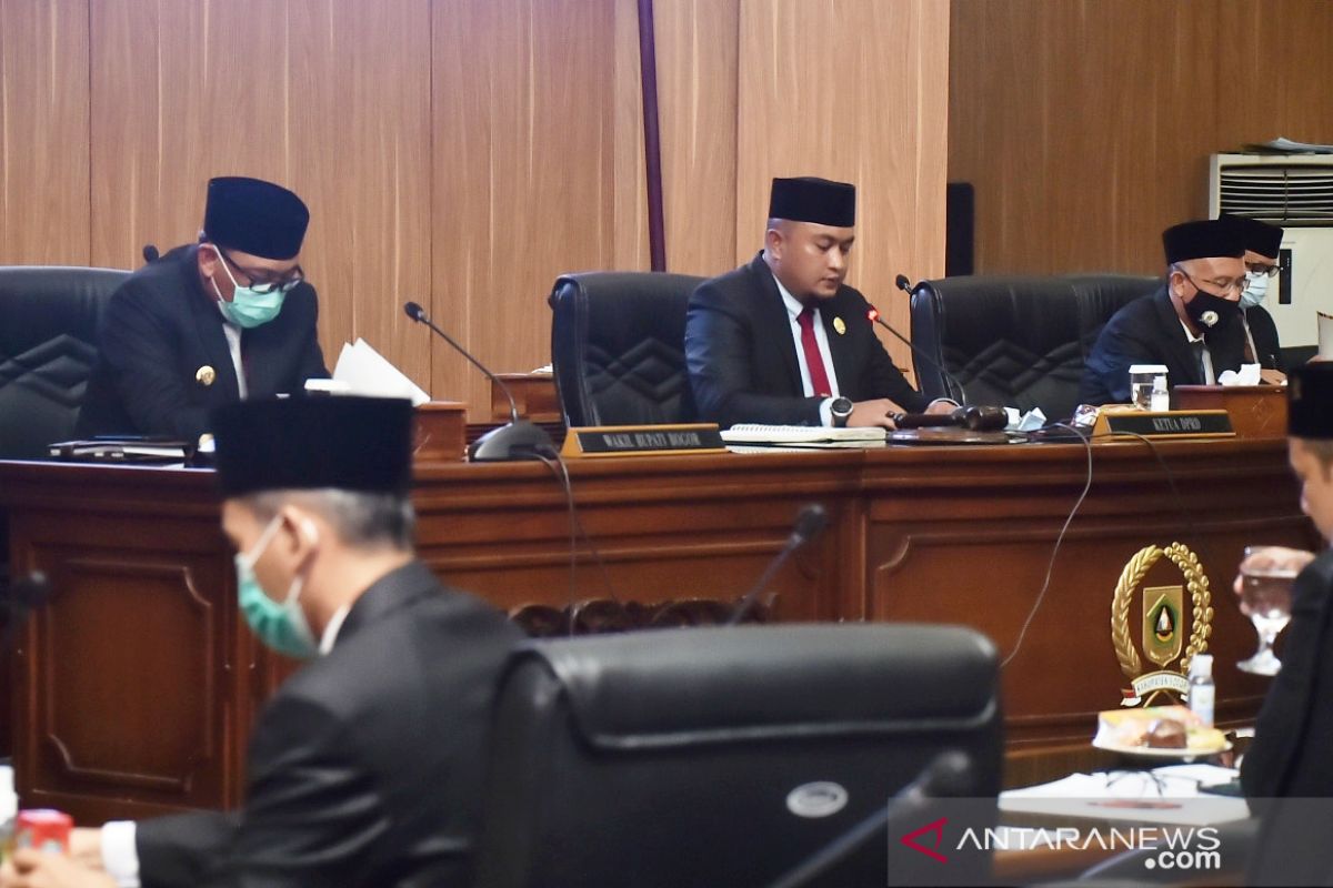 Di tengah pandemi DPRD Kabupaten Bogor sahkan 12 Raperda