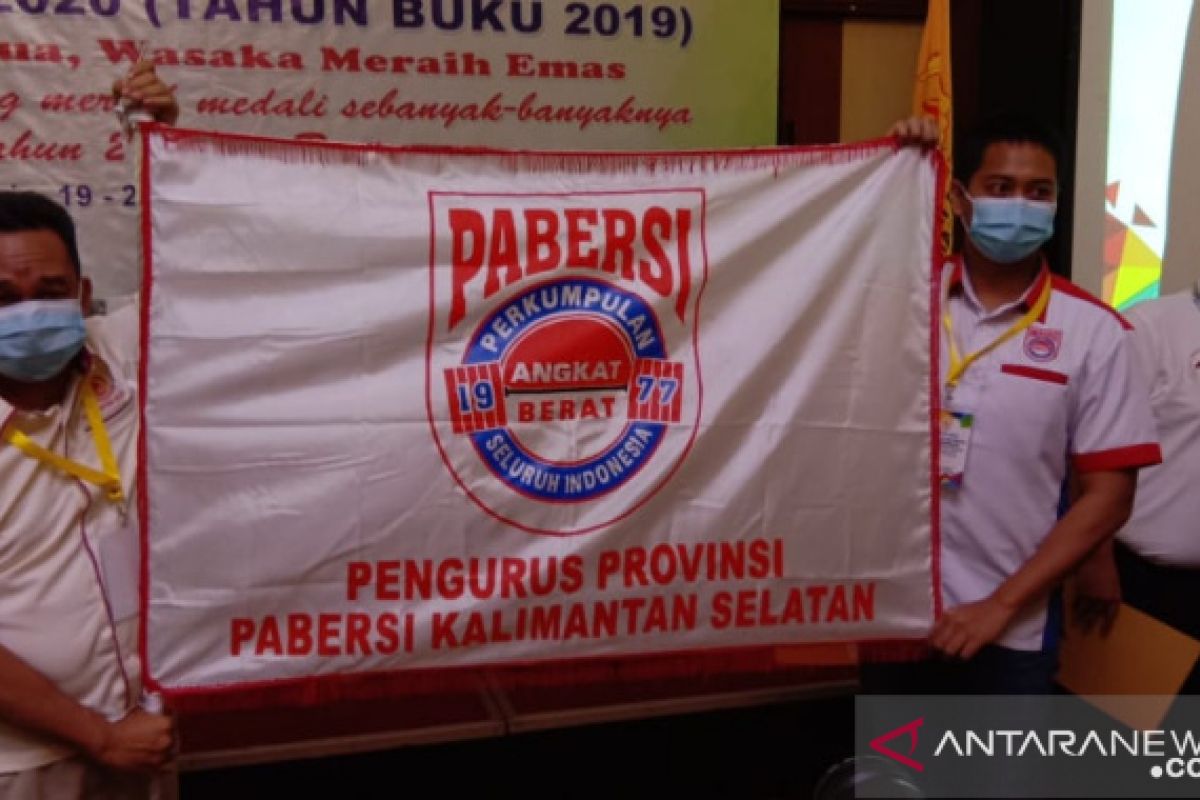 Kapolsek muda dipercaya memajukan olahraga angkat berat Kalsel