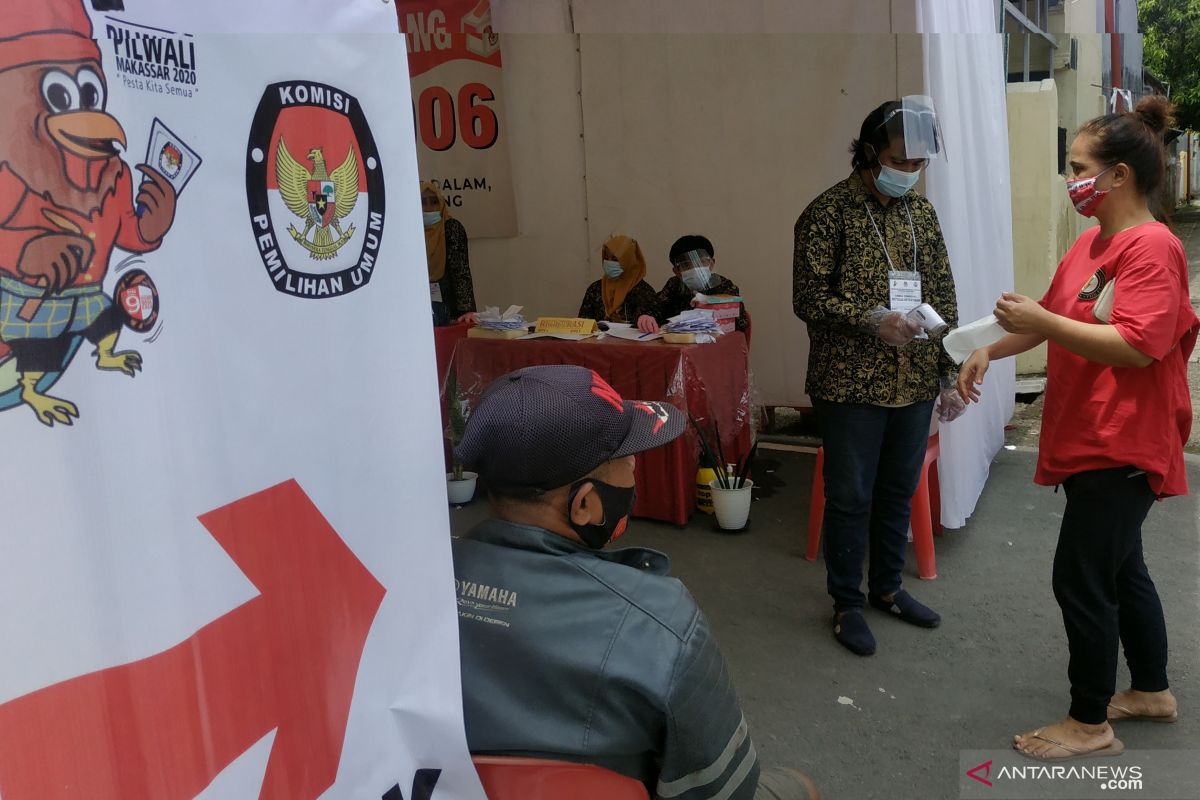 KPU daerah di Sulsel tunggu surat MK