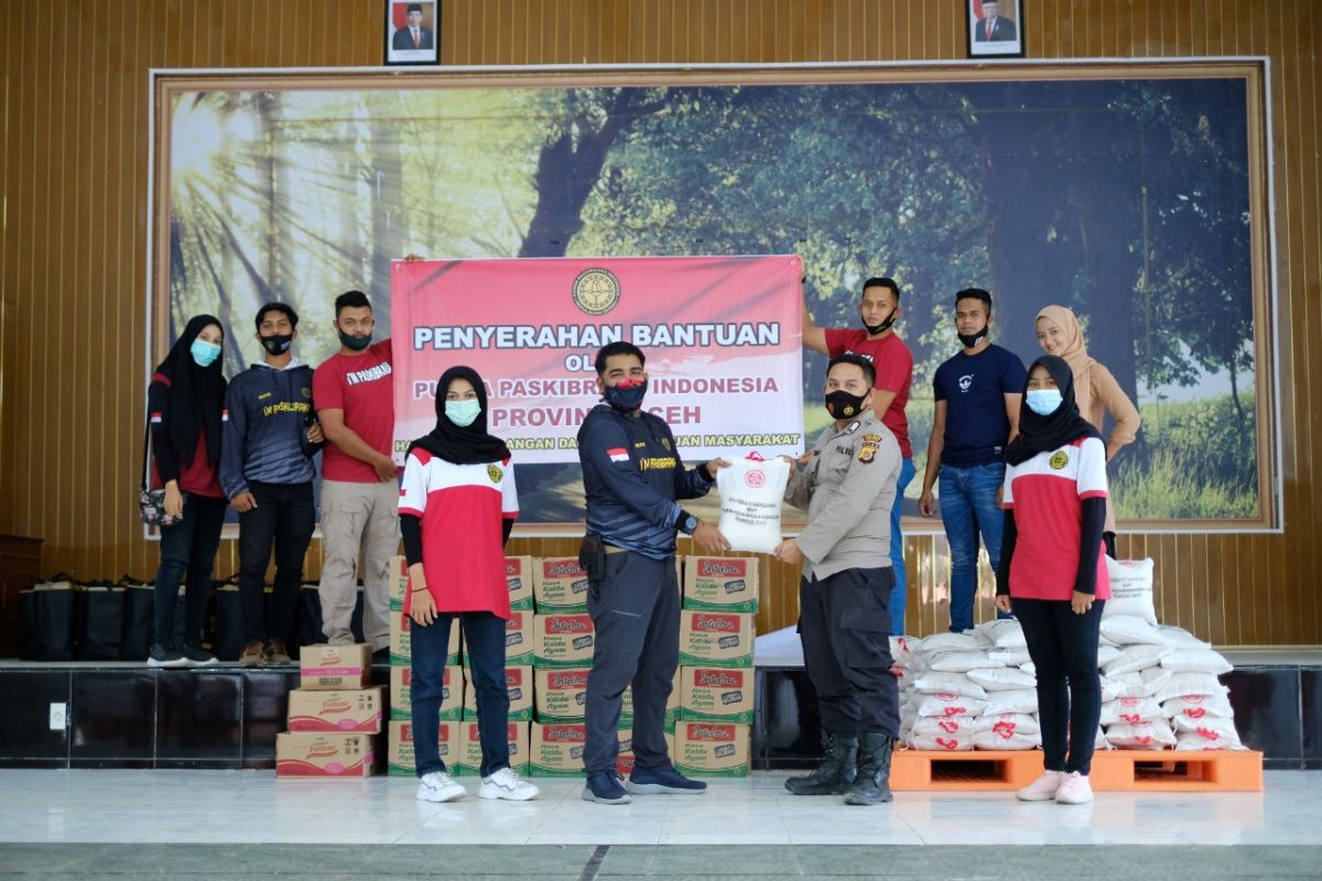Galang dana, purna paskibraka bantu korban banjir di Aceh Utara