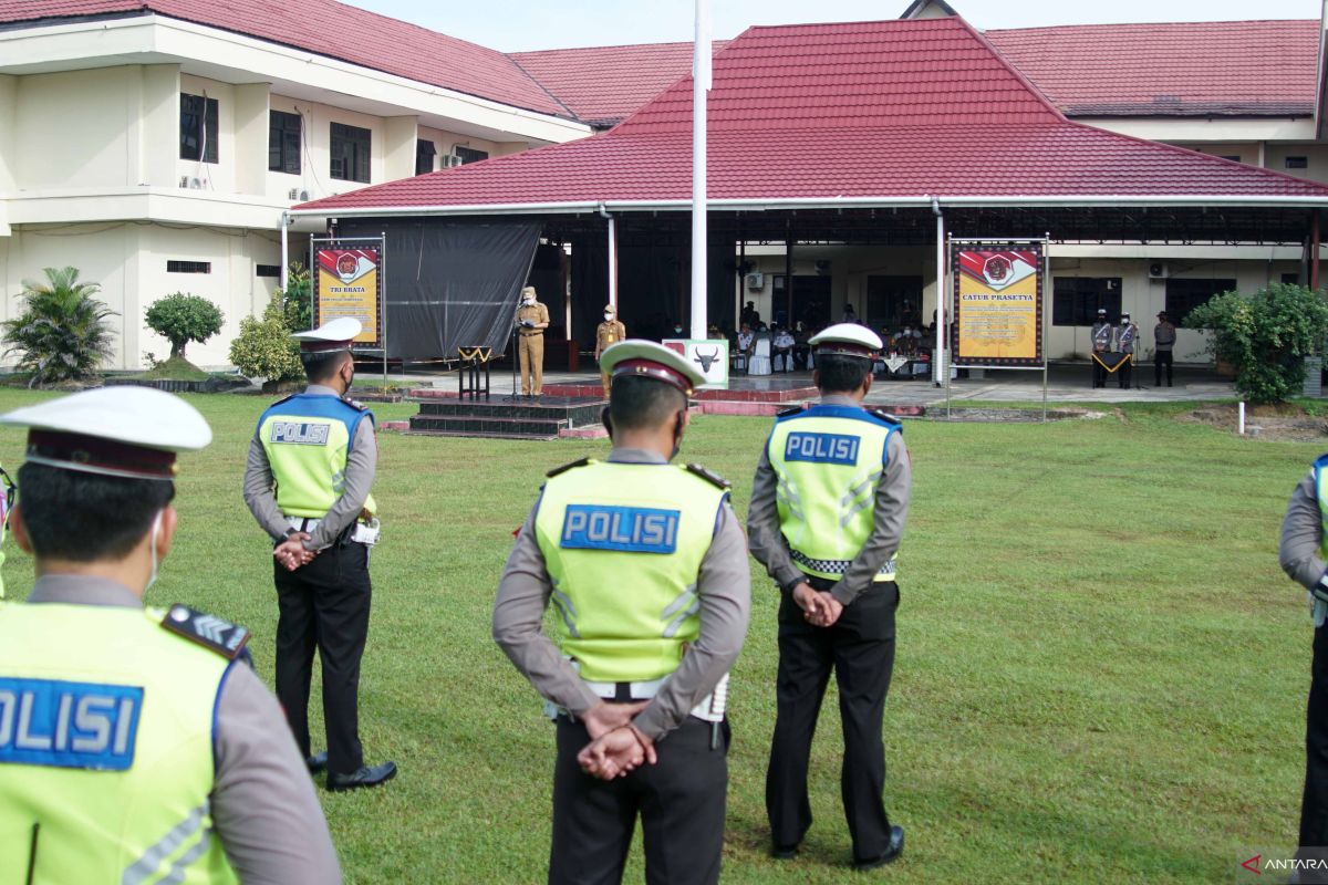 Wawali pimpin apel pasukan operasi Lilin Intan Polres Banjarbaru