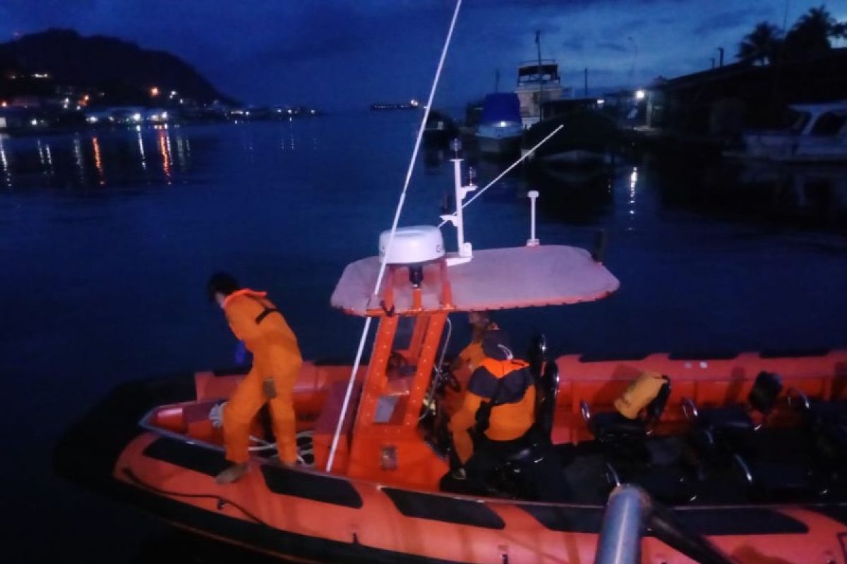 Tim SAR gabungan cari remaja hilang di Pantai