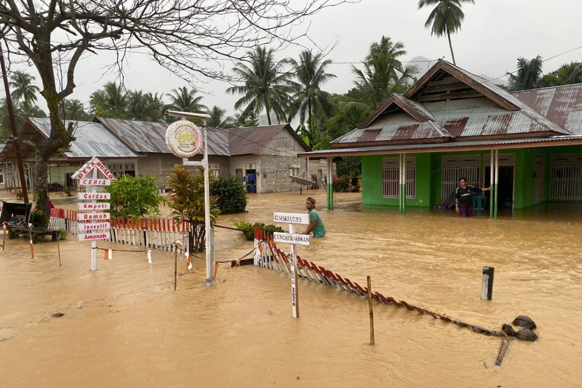 Tiga desa di Gorontalo Utara terendam banjir
