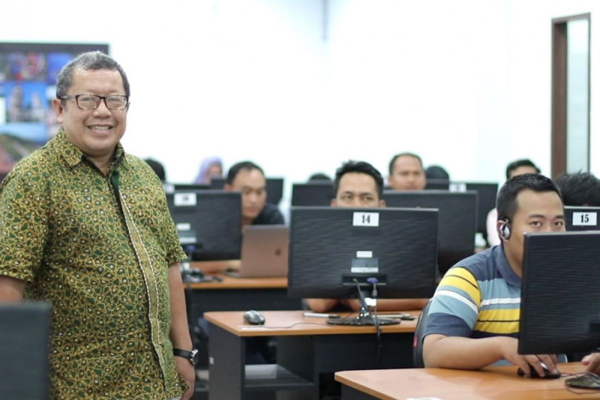 Dosen IIB Darmajaya raih penghargaan Jakarta Award dan JDCN Forum 2020