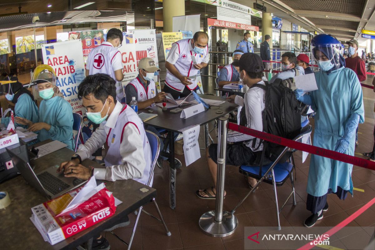 YLKI nilai implementasi protokol kesehatan udara lebih baik