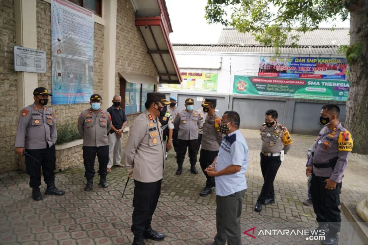 Jelang Natal, Polres Batang perketat penjagaan di 22 gereja