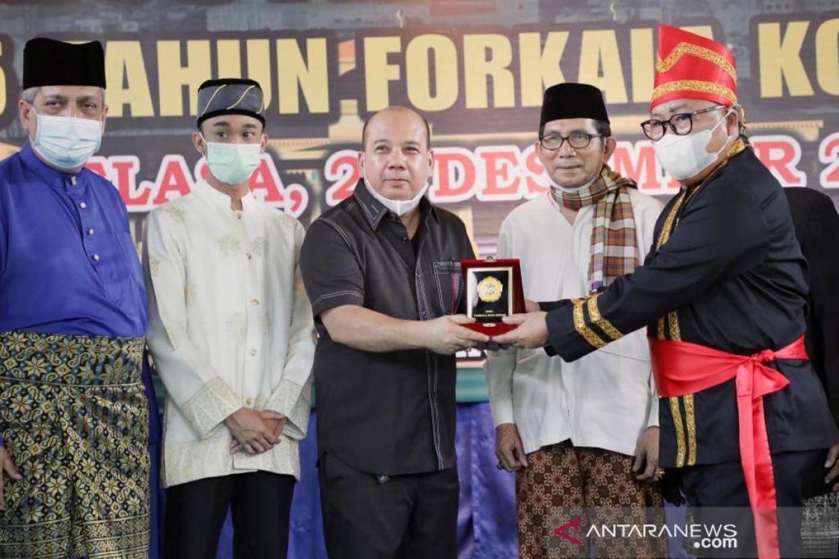 Pemkot harapkan Forkala terus jaga kerukunan 24 etnik di Medan