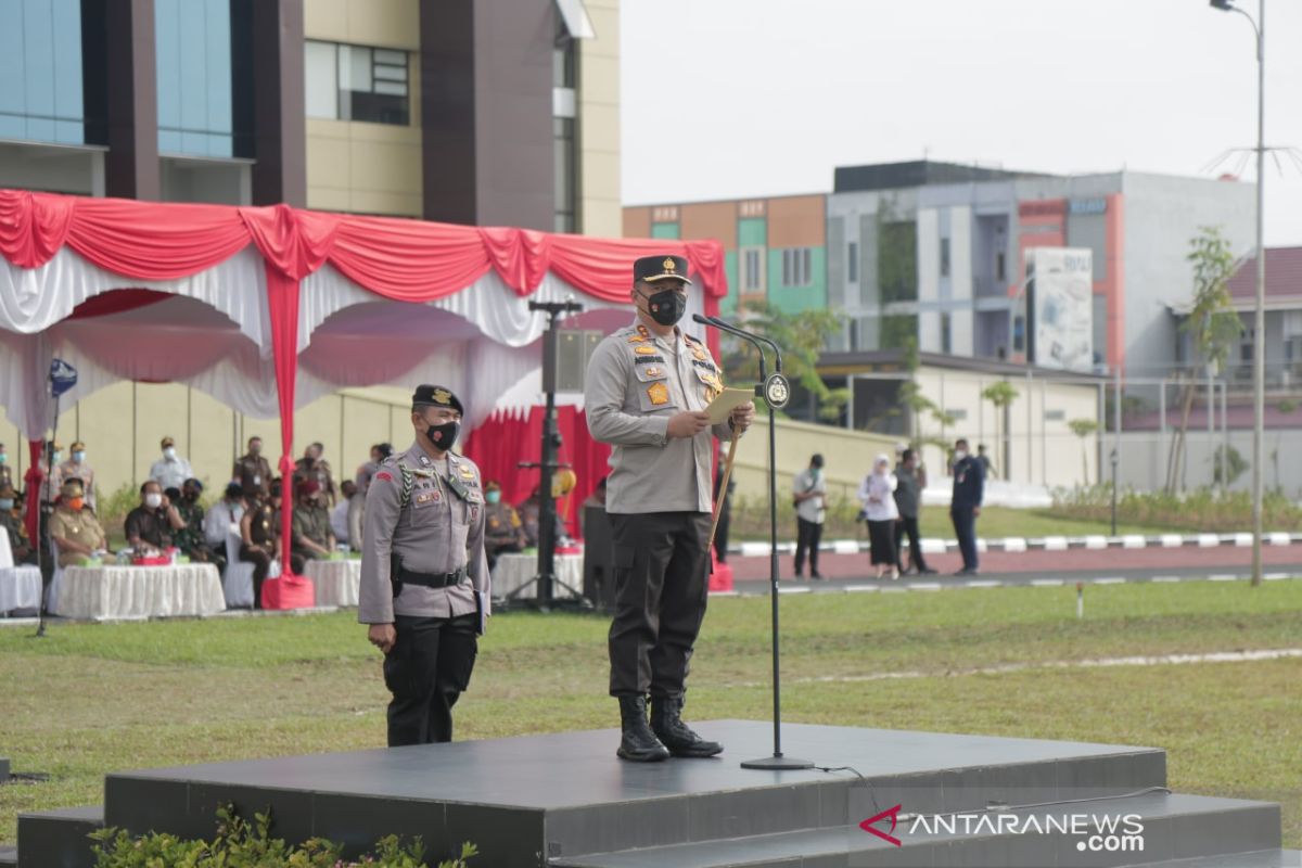 Polda Riau padamkan 129 titik api di tujuh kabupaten/kota