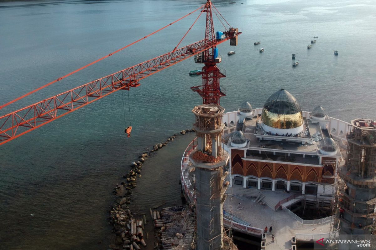 Pungutan masuk Masjid Terapung, ini penjelasan Pemkab Pesisir Selatan