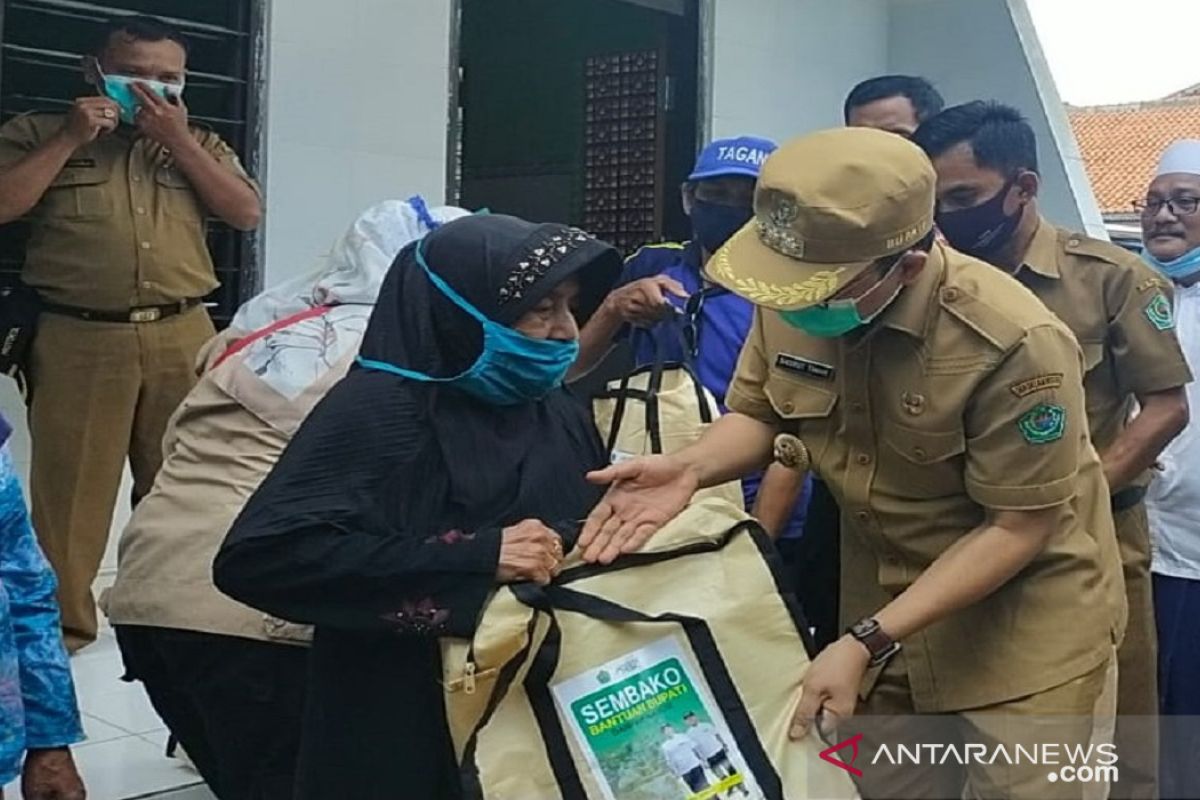 Pemkab Pamekasan salurkan bantuan kepada warga terdampak banjir