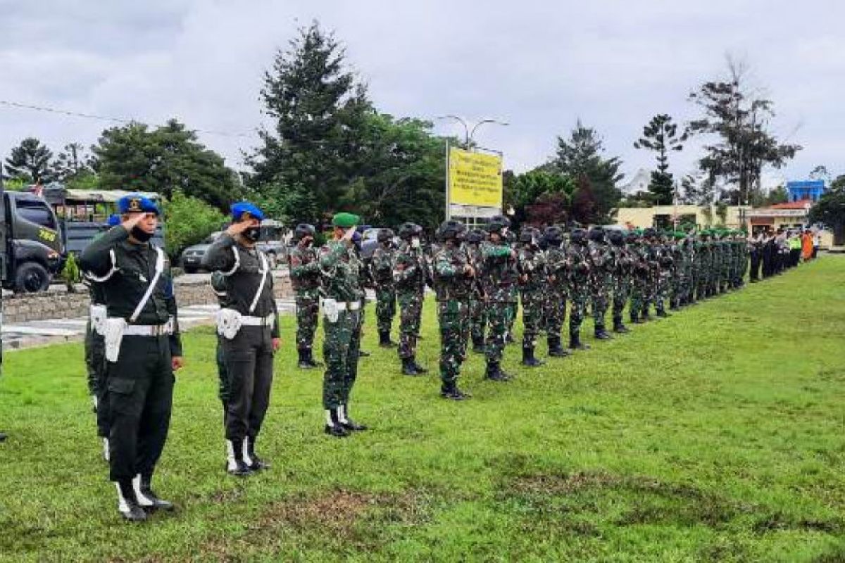 TNI kerahkan sekitar 4.850 prajurit di Papua jelang Natal dipertanyakan