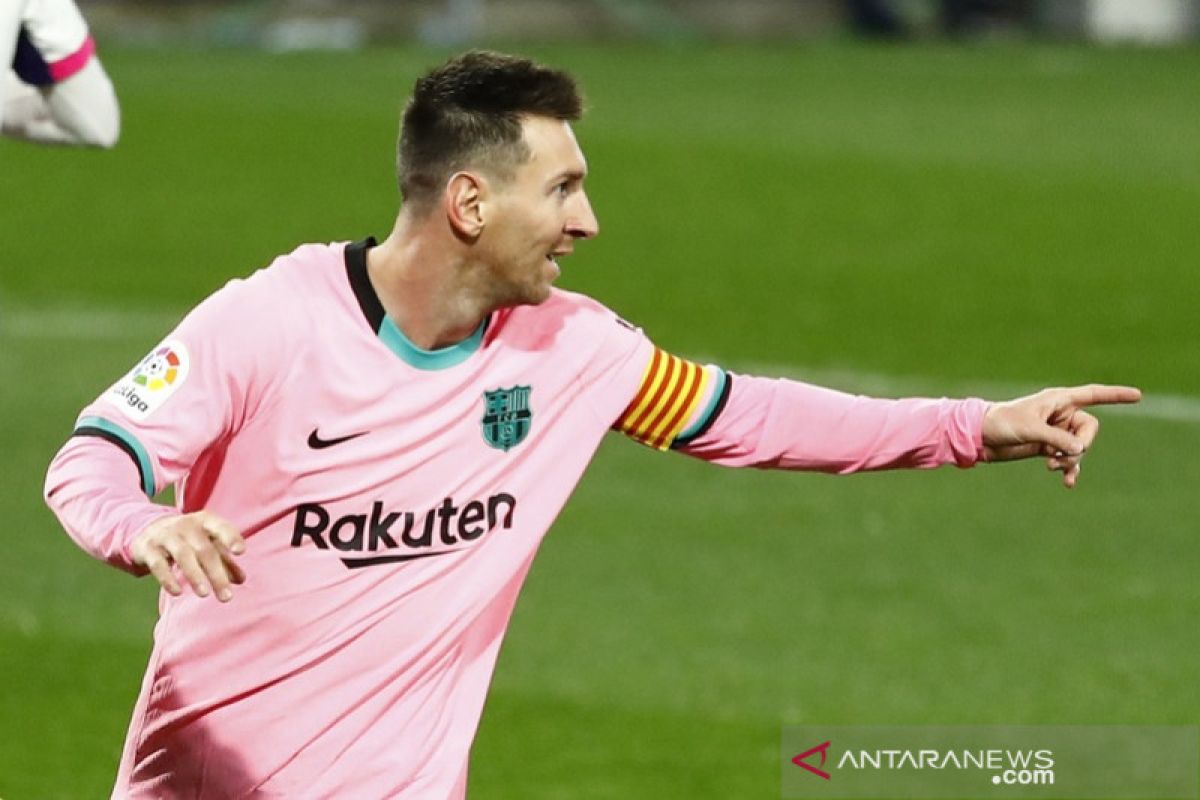 Messi resmi lewati rekor Pele saat bantu Barcelona gulung Valladolid