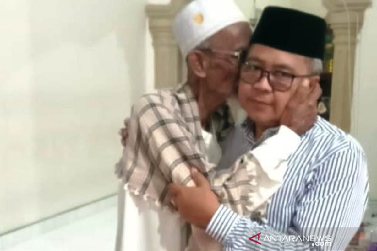 Bupati Aceh Barat silaturahmi ke sejumlah ulama di Aceh, begini suasananya