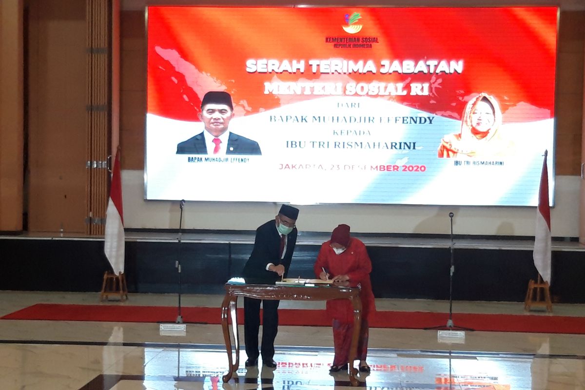 Tri Rismaharini kuasai bidang sosial