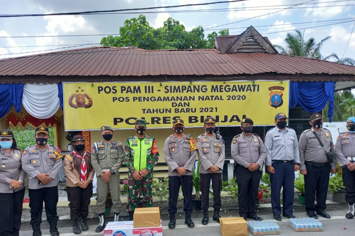 Kapolres Binjai tinjau Pos PAM pengamanan Natal dan Tahun Baru