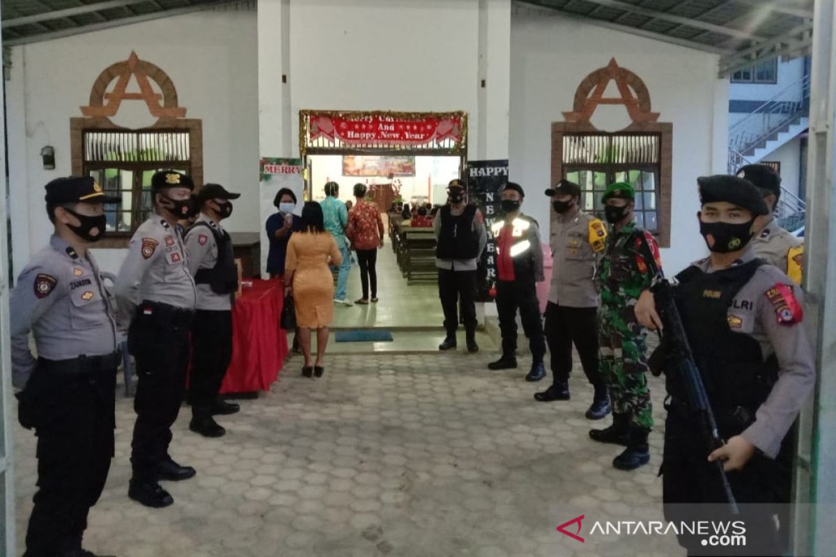 TNI-POLRI jaga ketat rangkaian ibadah natal di HST