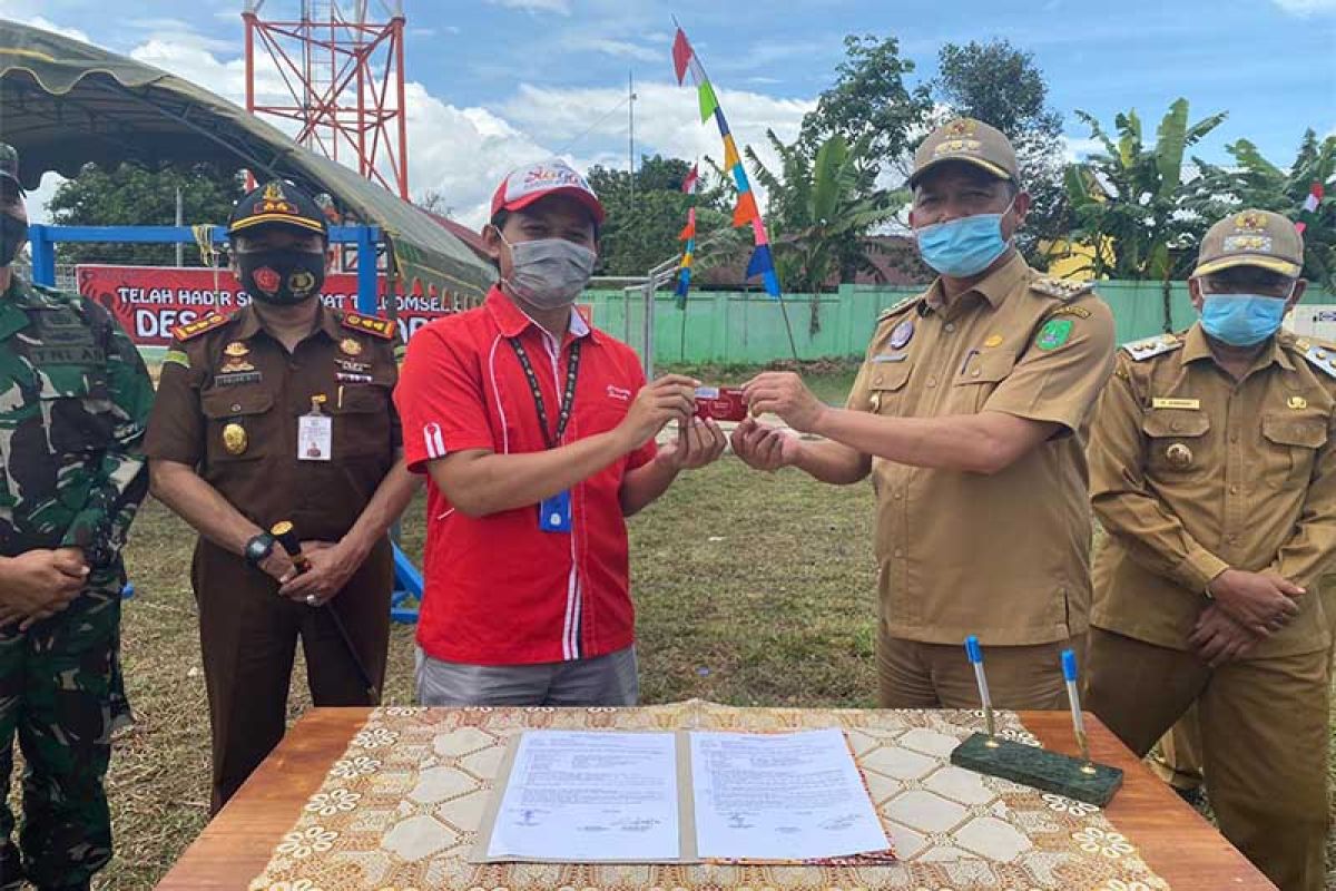 Bupati Sukamara Apresiasi Telkomsel Buka Jaringan Di Desa Laman Baru