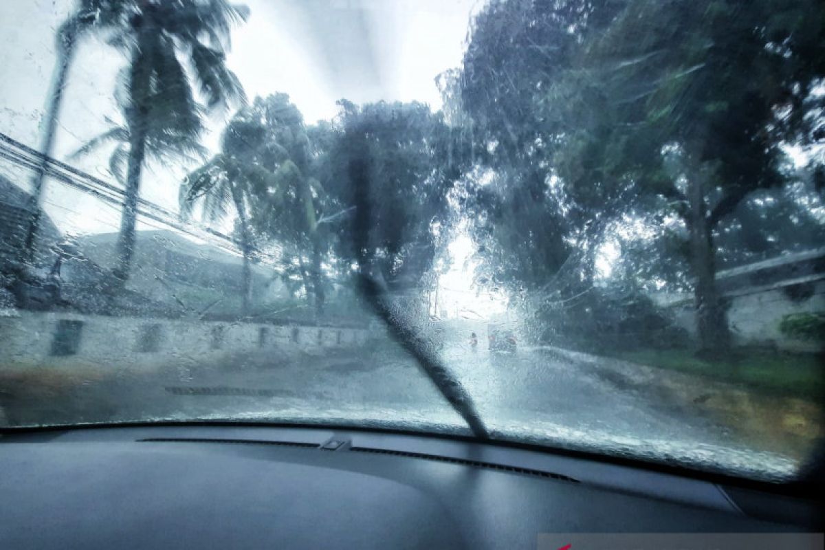 BMKG keluarkan peringatan dini hujan lebat di beberapa wilayah Indonesia