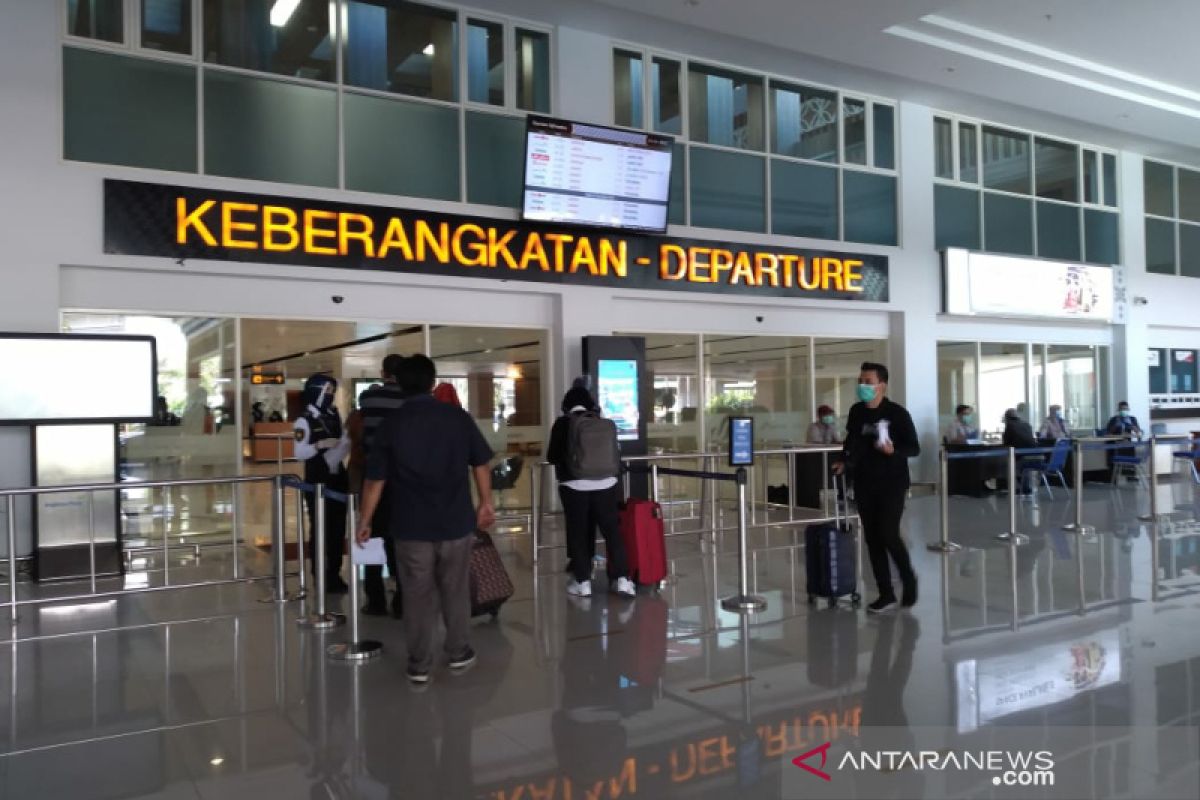 H-2 Natal jumlah penumpang di Bandara Adi Soemarmo Solo masih normal