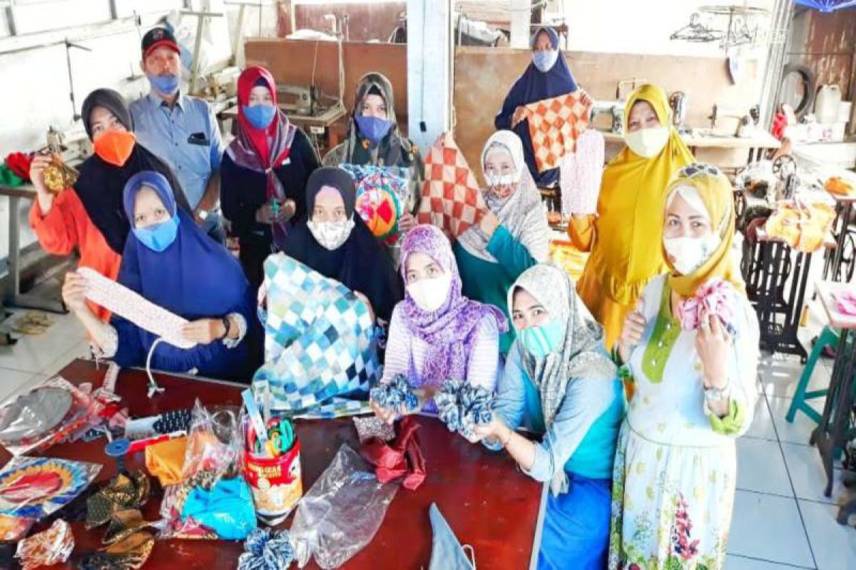 Merintis Kampung Perca di Sindang Sari Tajur