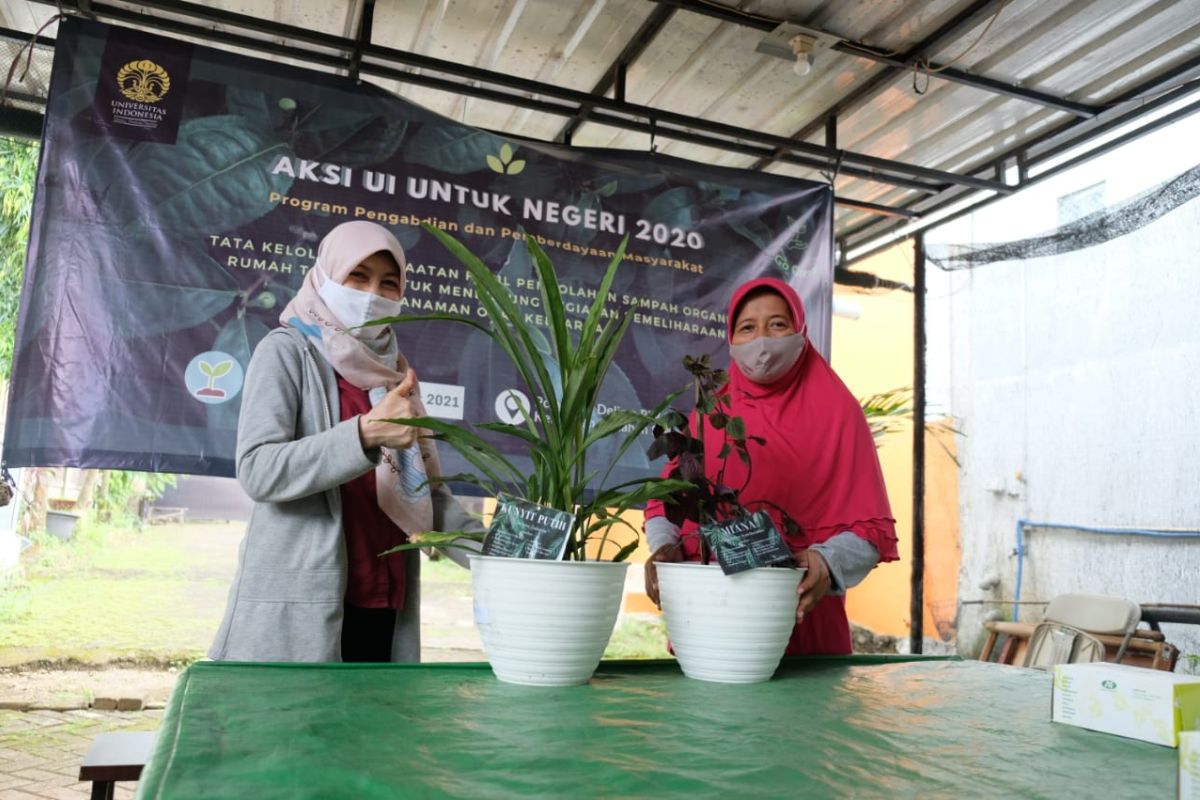 Mengolah sampah, membangkitkan ekonomi masyarakat di tengah pandemi