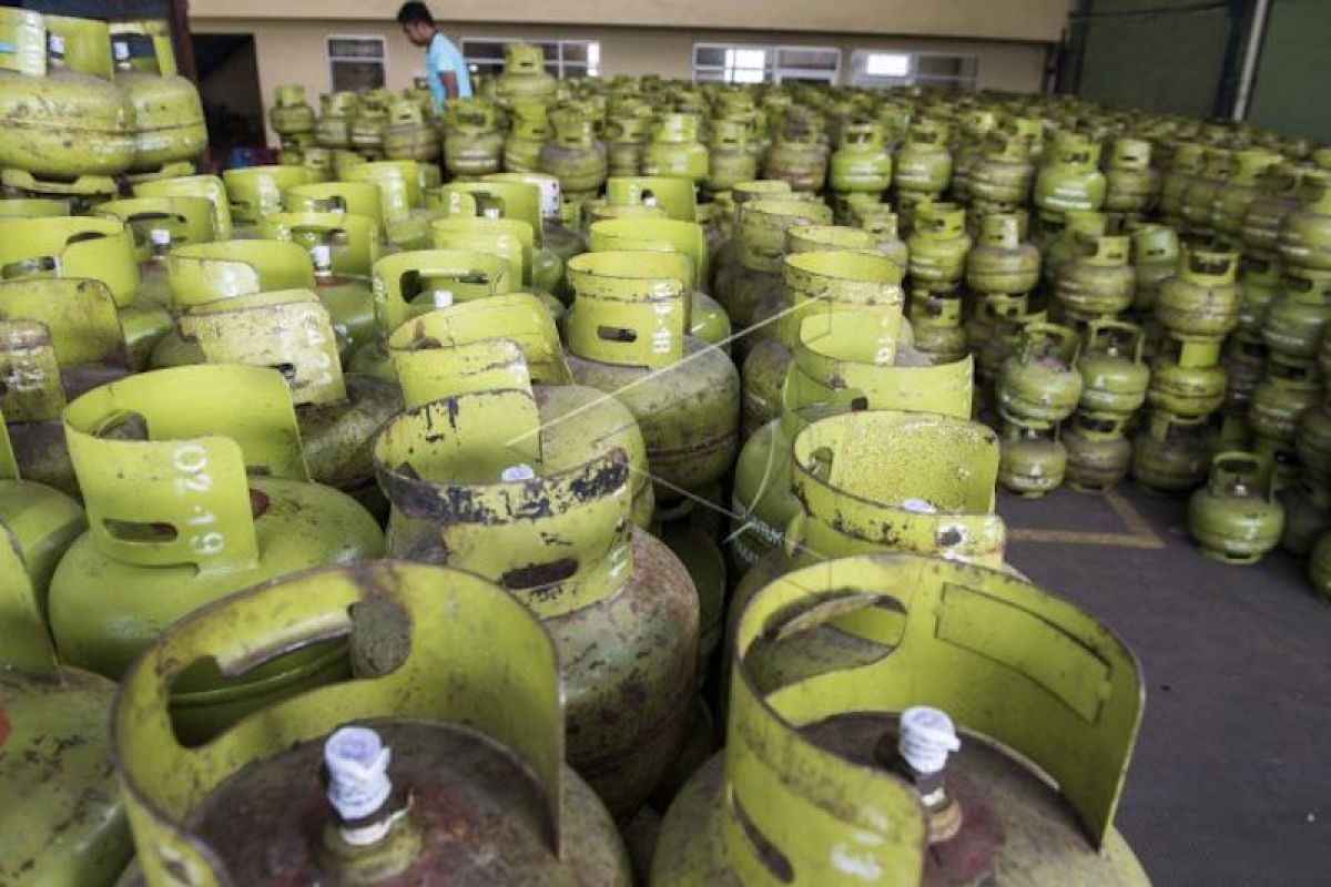 Harga gas bersubsidi 3kg di Palangka Raya mencapai Rp38.000 per tabung