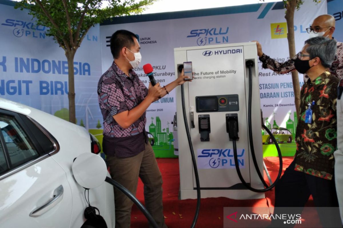 Dukung mobil listrik, PLN tambah SPKLU di Tol Surabaya-Jakarta