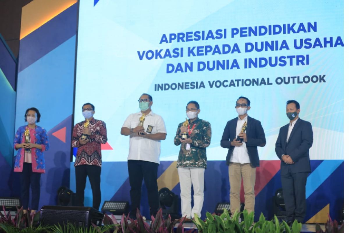 PLN raih penghargaan pendidikan vokasi dari Kemendikbud