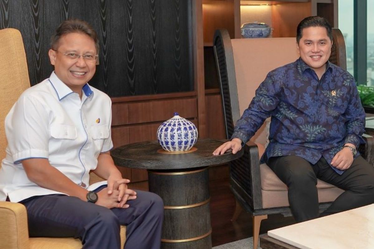 Erick Thohir menyambut penunjukkan Budi Gunadi Sadikin sebagai Menkes