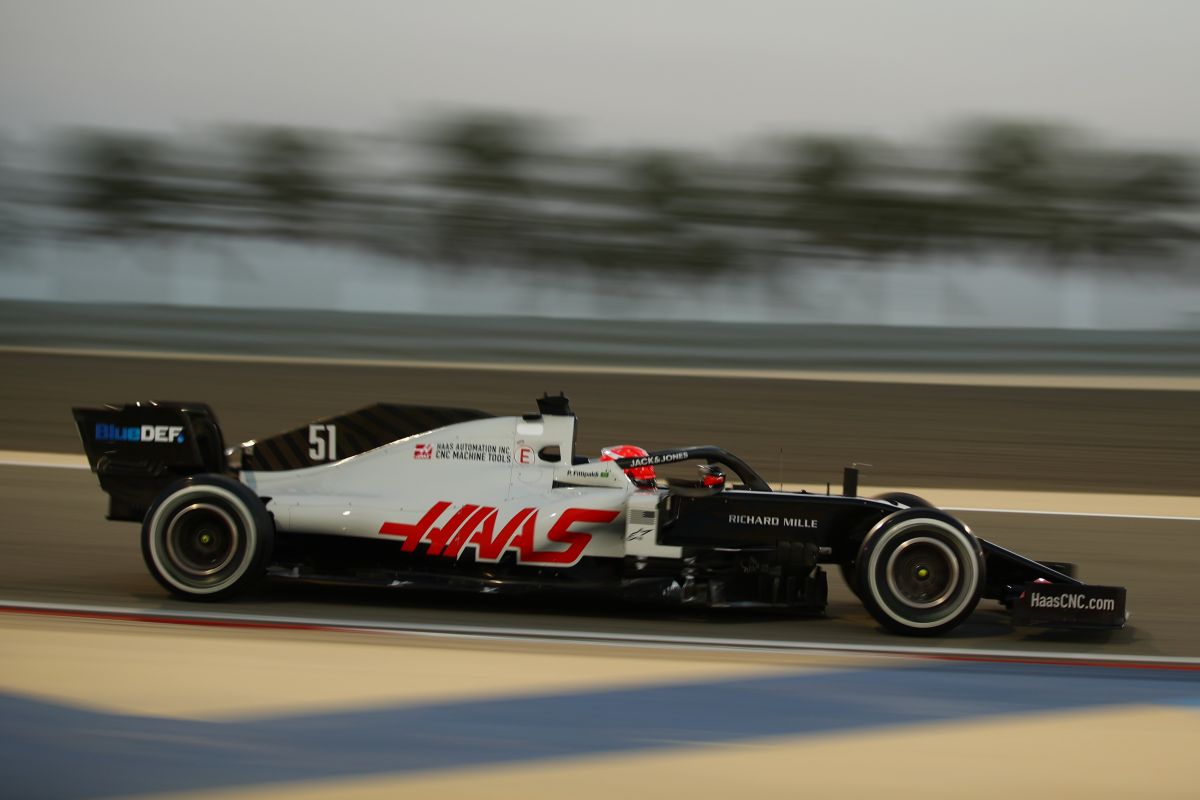 Haas pertahankan Mazepin untuk F1 2021