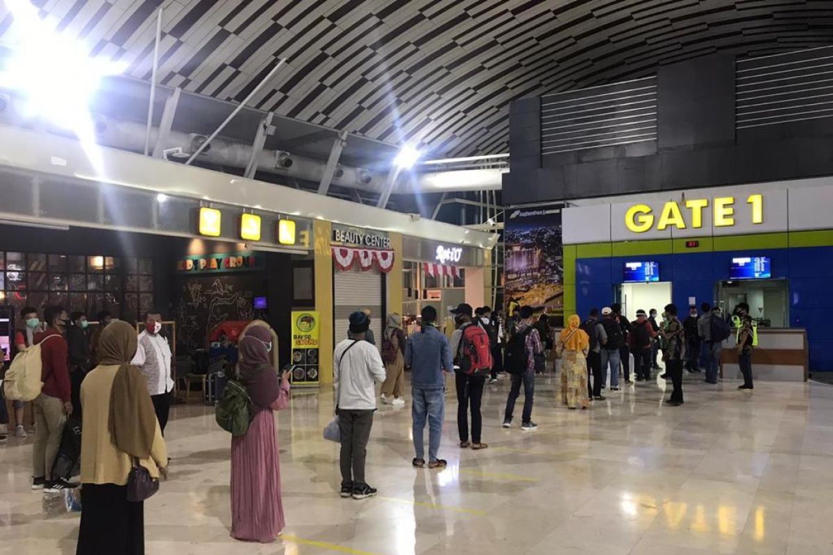 Penerbangan domestik di Bandara Sultan Hasanuddin Makassar naik 3,97 persen