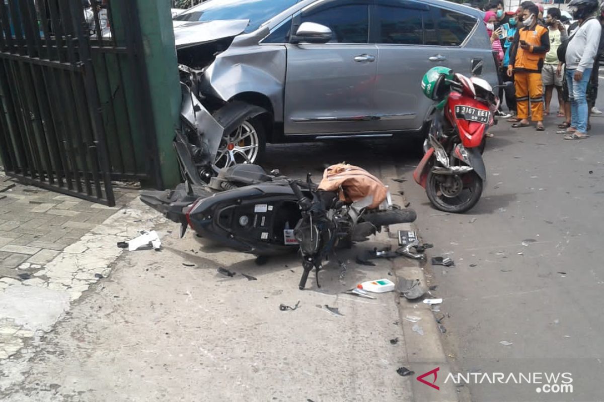 Polrestro Jaksel amankan polisi tabrak pemotor hingga tewas