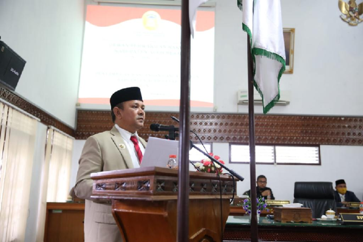 Mawardi Ali: Pegawai di Aceh Besar harus berbahasa Aceh dan pakai baju adat setiap Kamis