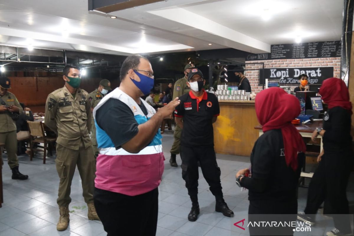 Satgas ingatkan tempat usaha patuhi surat edaran  Wali Kota Medan