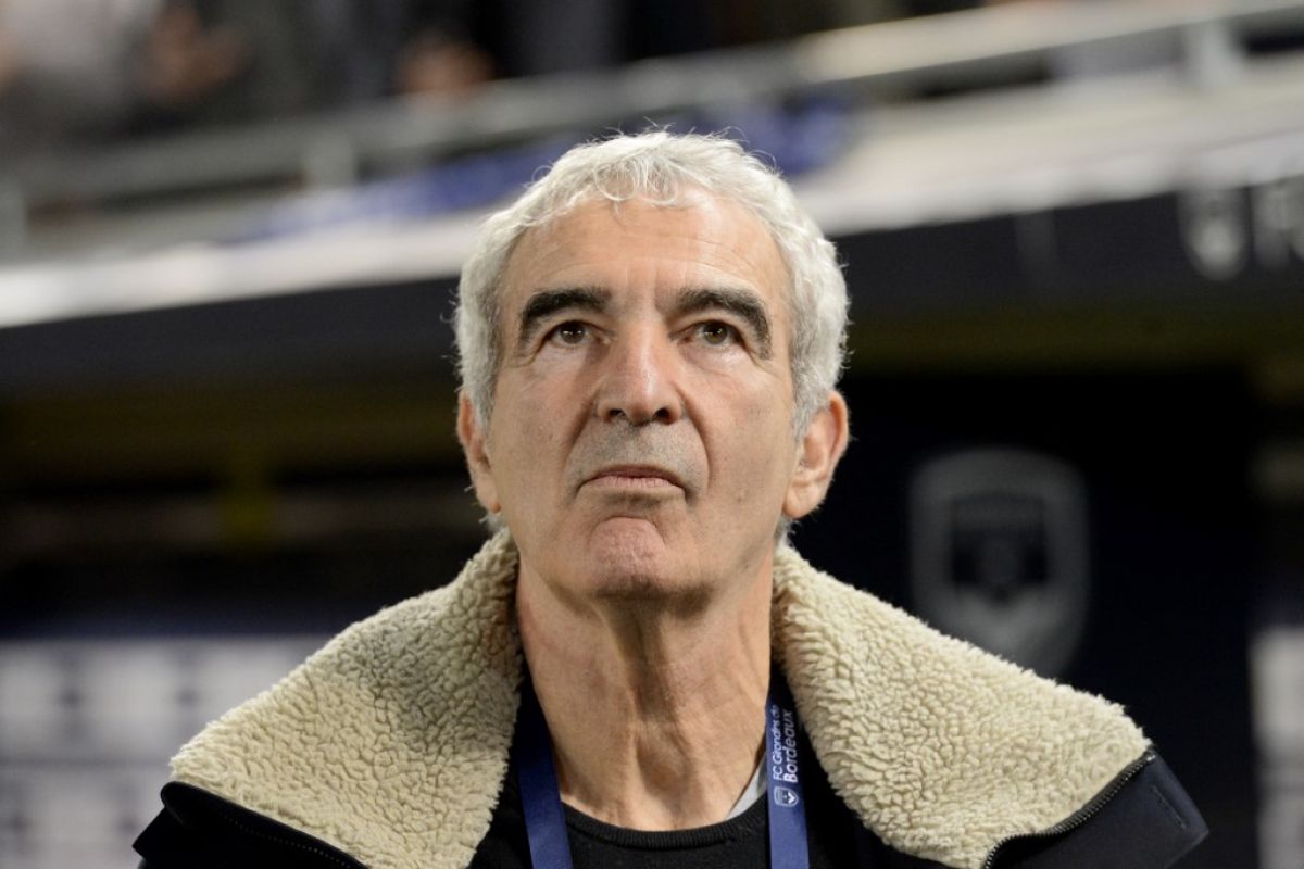 Raymond Domenech menjadi pelatih Nantes