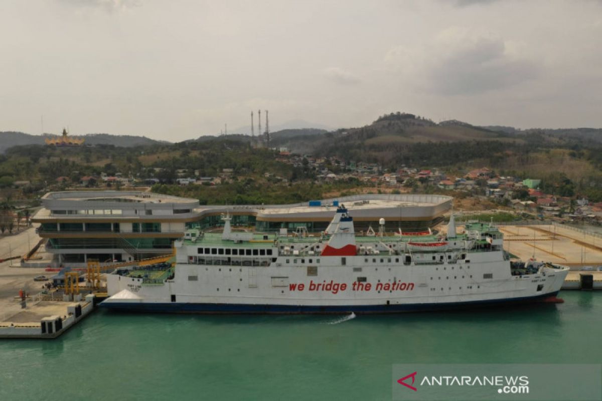 H+1 Natal, ASDP catat 344.000 penumpang lintasi Merak-Bakauheni