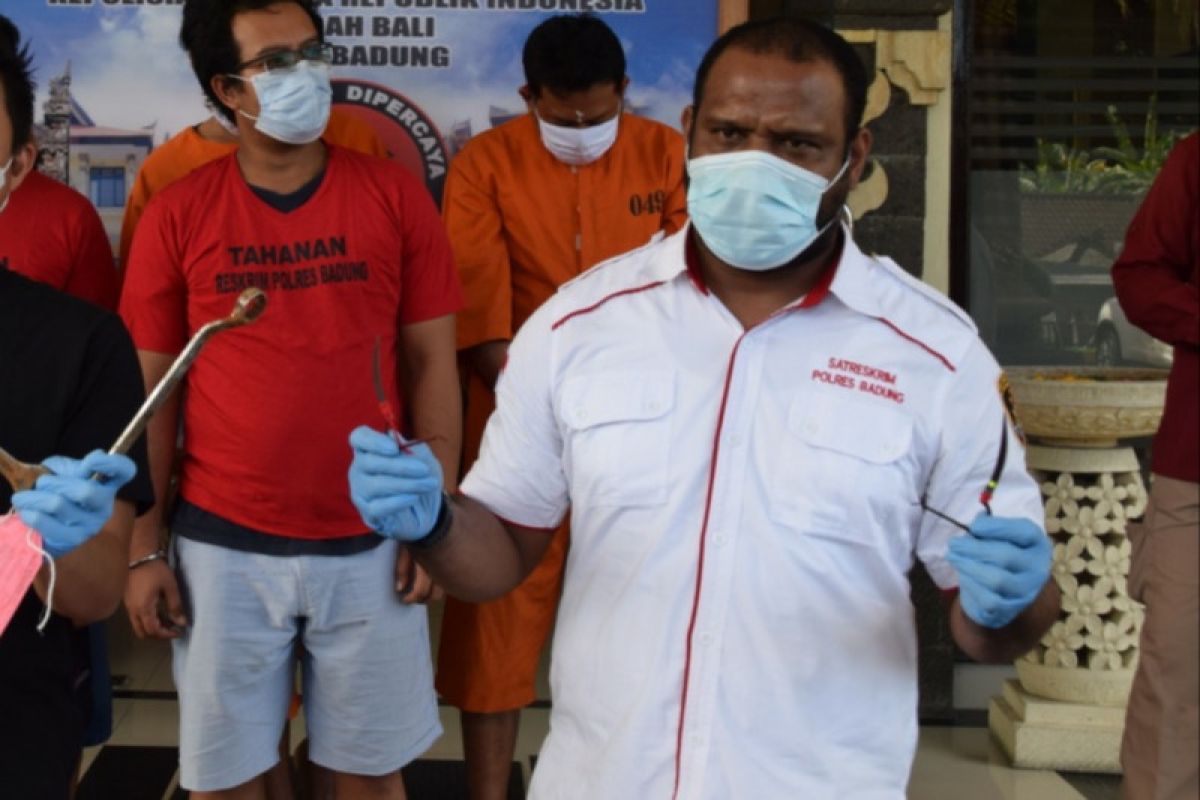 Polisi bekuk pria mengaku Ketua Komnas PAN Bali buat menipu