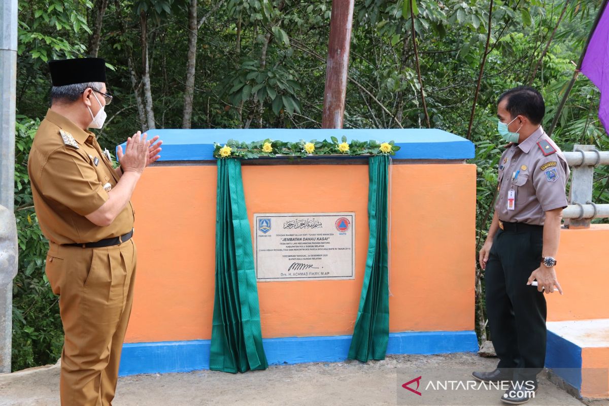 Jembatan Danau Kasai, Desa Batu Laki Padang Batung diresmikan