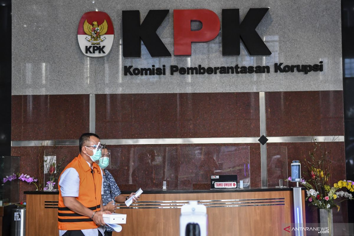 KPK cecar saksi soal kartu ATM digunakan Edhy Prabowo belanja di AS