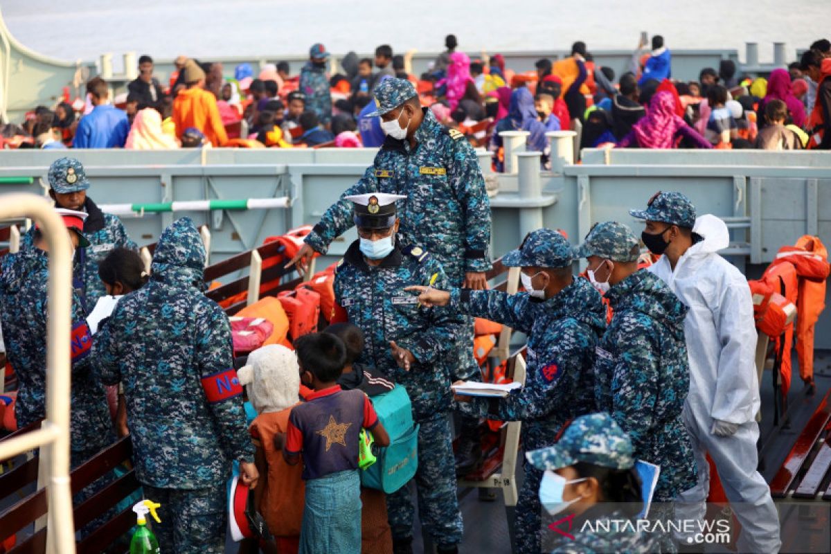 Patroli pantai India selamatkan 81 pengungsi Rohingya di laut