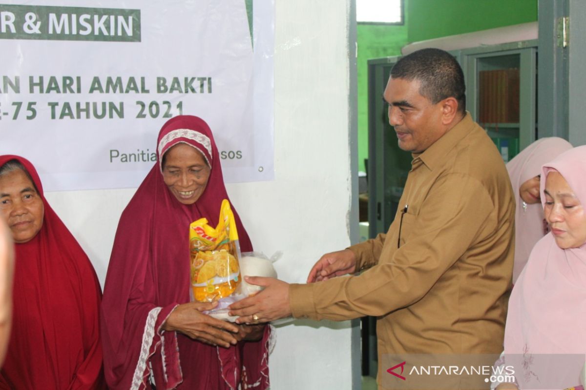 Warga kurang mampu di Aceh Singkil dapat Bansos dari Kemenag