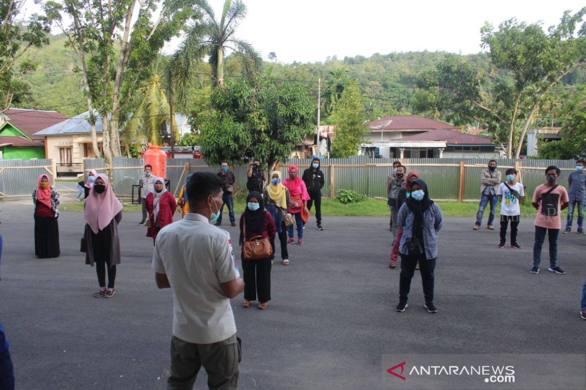 Pesisir Selatan tutup objek wisata cegah munculnya klaster baru penularan COVID-19