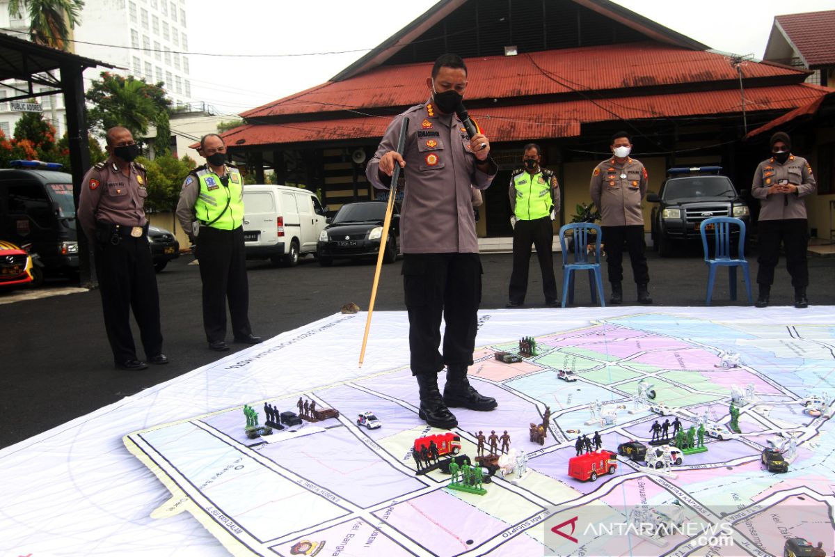 Kapolresta Pontianak gelar simulasi pengamanan malam Tahun Baru