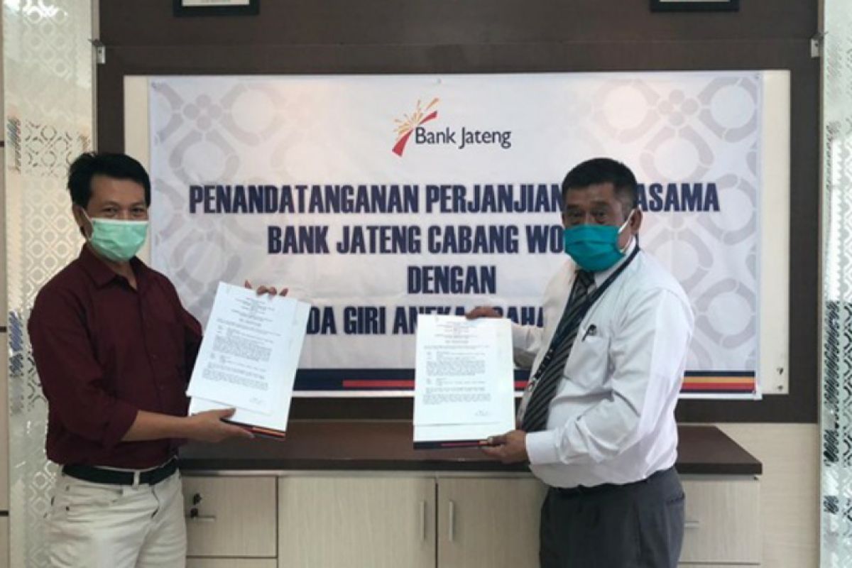Bank Jateng Cabang Wonogiri tandatangani PKS dengan Perusda Giri Aneka Usaha