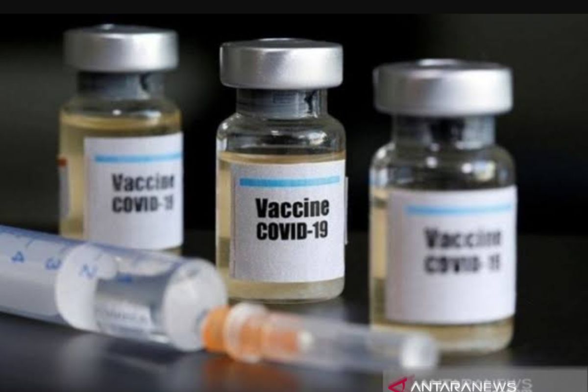 COVID-19 immunization: Govt collecting data on health workers