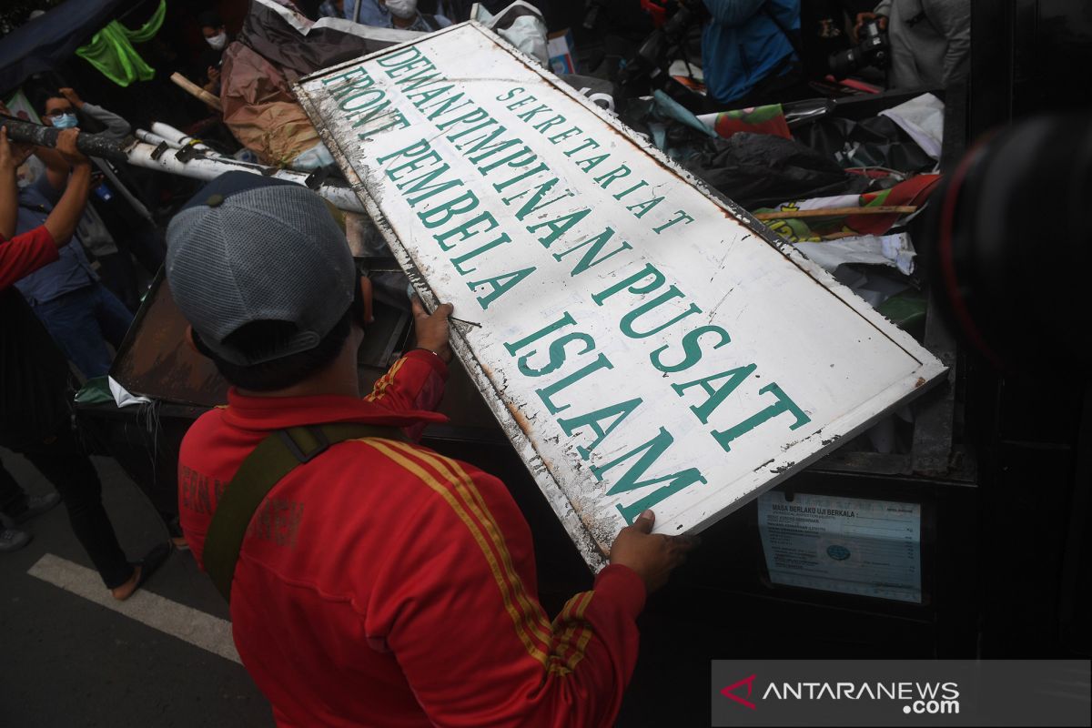 Kemarin, Rp592 triliun terselamatkan hingga 7 poin SKB pelarangan FPI