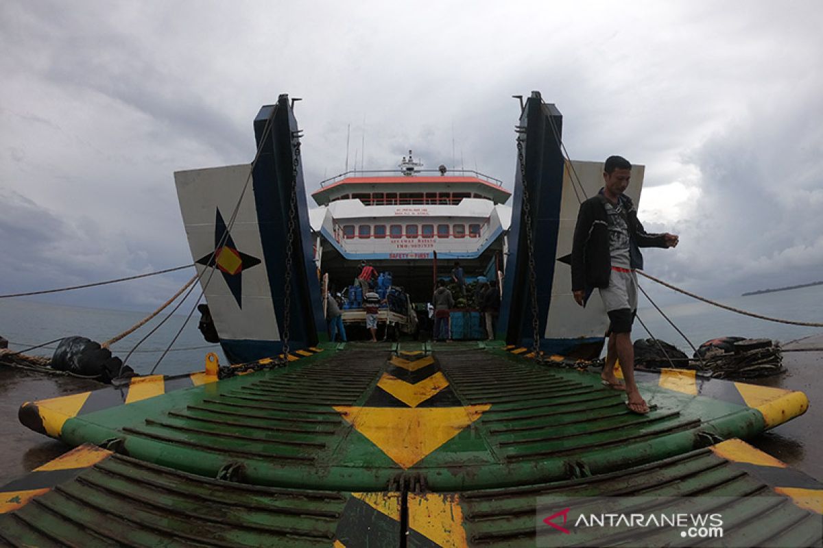 Jelang Idul Fitri, penyeberangan ke Pulau Enggano tetap beroperasi