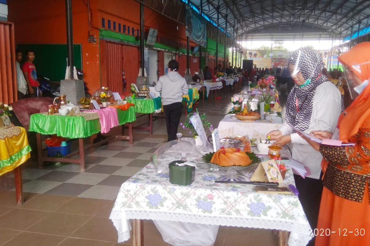 Lomba menu dari bahan dasar pisang