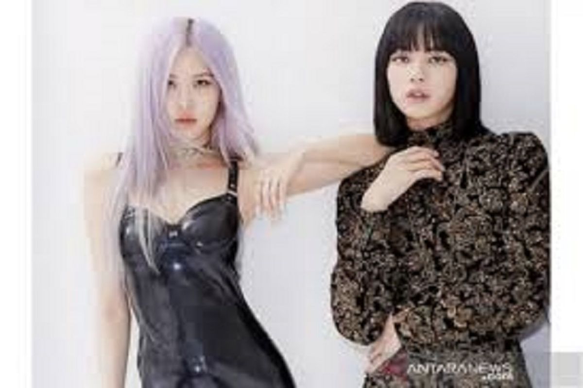 Rose dan Lisa personal grup idola BLACKPINK bersiap untuk debut solo