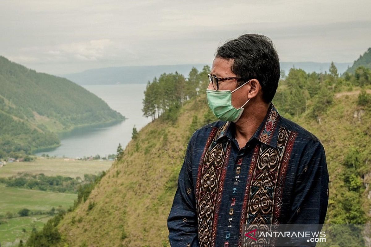 Sandiaga Uno siapkan langkah pengembangan pariwisata tahun 2021